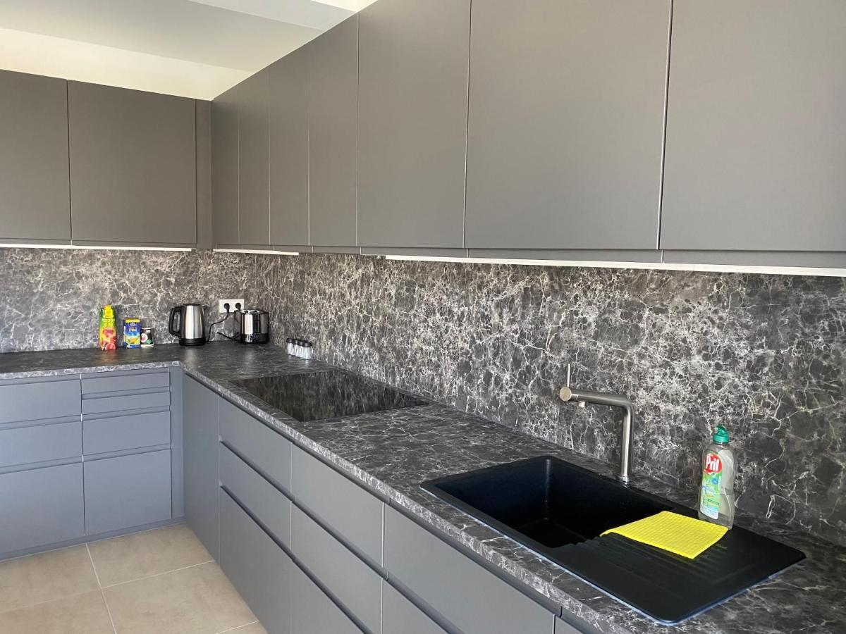 Hotel Valley Of Business Frankfurt-Airport - Black Label Penthouse Hofheim am Taunus Esterno foto